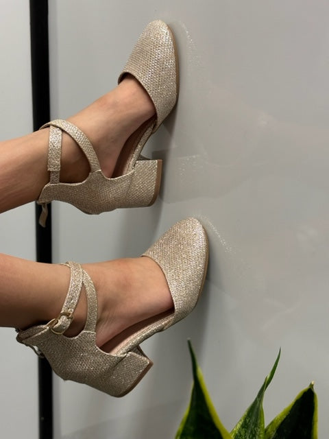 Champagne sparkly heels best sale