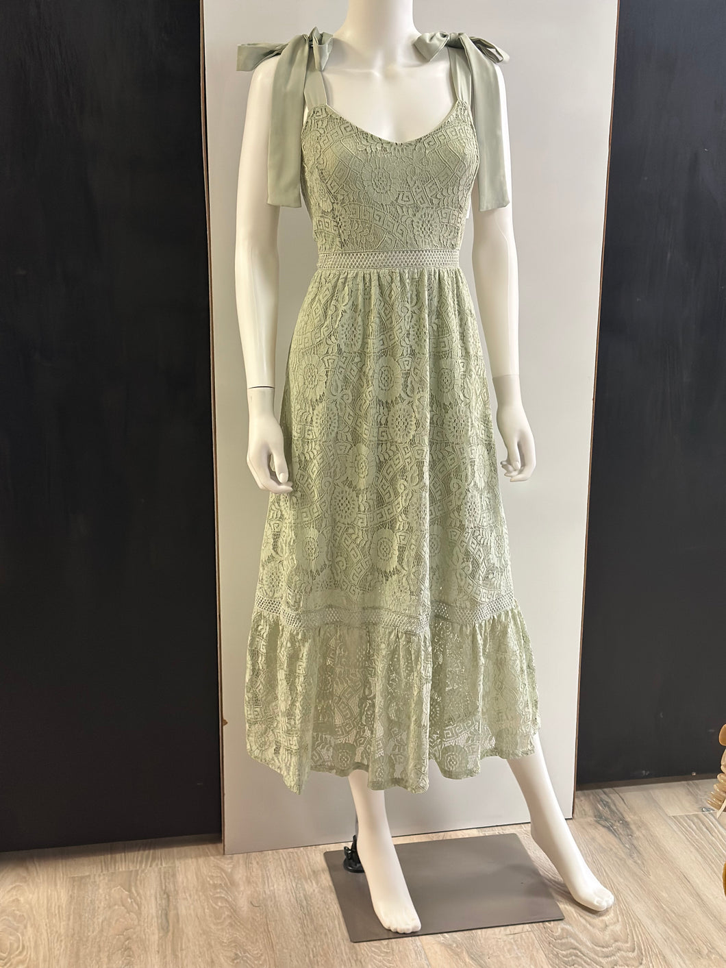 Women Dress/Light Sage-CR2542