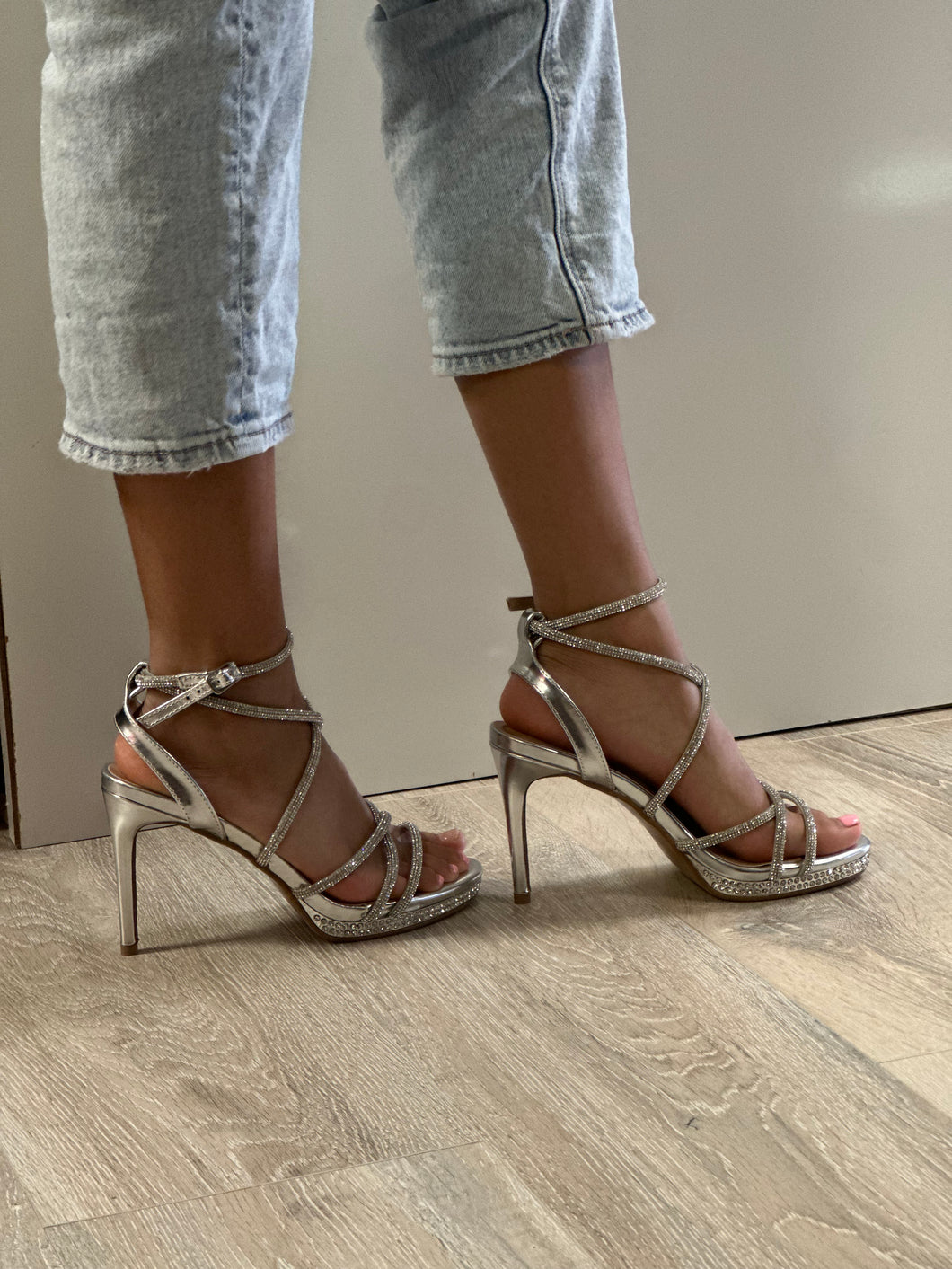 Women Heels/Silver-Topper-39