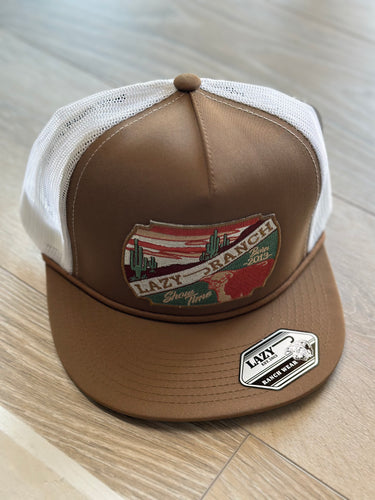 Lazy Ranch/Coyote Brown & White-CBWHT4-SHOWTIME On