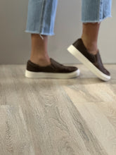 Load image into Gallery viewer, Very G Women Slip-on/Chocolate-marian