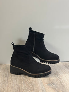 Very G Women Boots/Black-Dashing