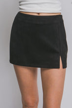 Load image into Gallery viewer, Women Skort/Black-60075KN