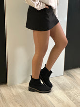Load image into Gallery viewer, Very G Women Boots/Black-Dashing