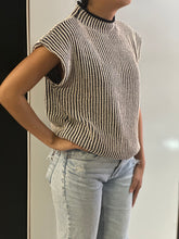 Load image into Gallery viewer, Women Sweater Vest/Black-12W3388N-1