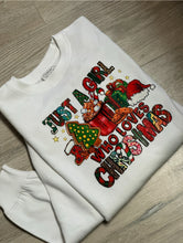 Load image into Gallery viewer, Women weatshirt/Off White-T080