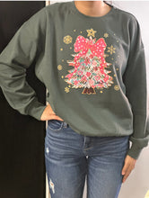 Load image into Gallery viewer, Women Sweatshirt/Green-T050