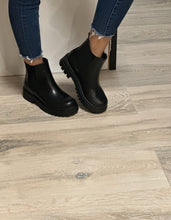 Load image into Gallery viewer, Women Boots/Black-Paden