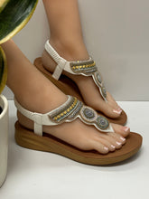 Load image into Gallery viewer, Women Sandals/White-Ethnic-26