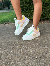 Load image into Gallery viewer, Girls Tennis shoes/Multi-Rexx-02K