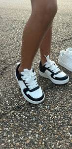 Girls Tennis shoes/Black white-Rexx-02K