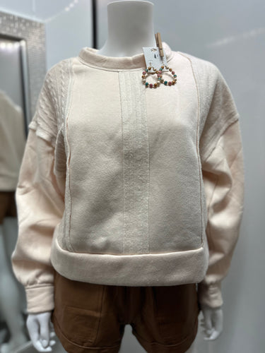 Women Top/Beige-VT15193