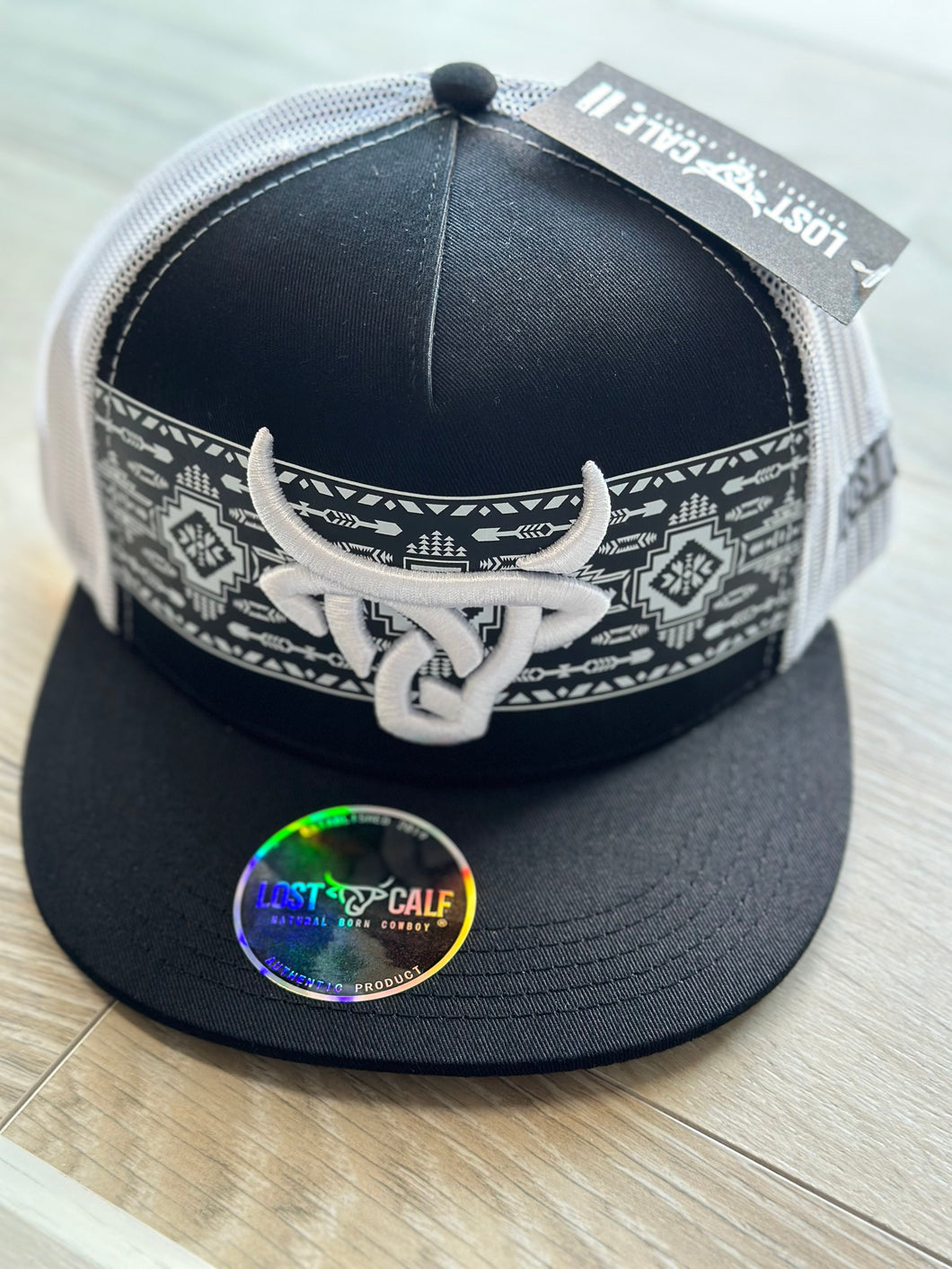 Lost Calf/Cap-Shima Black/White