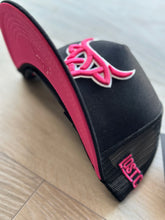 Load image into Gallery viewer, Lost Calf/Cap-Black Rosy Flat