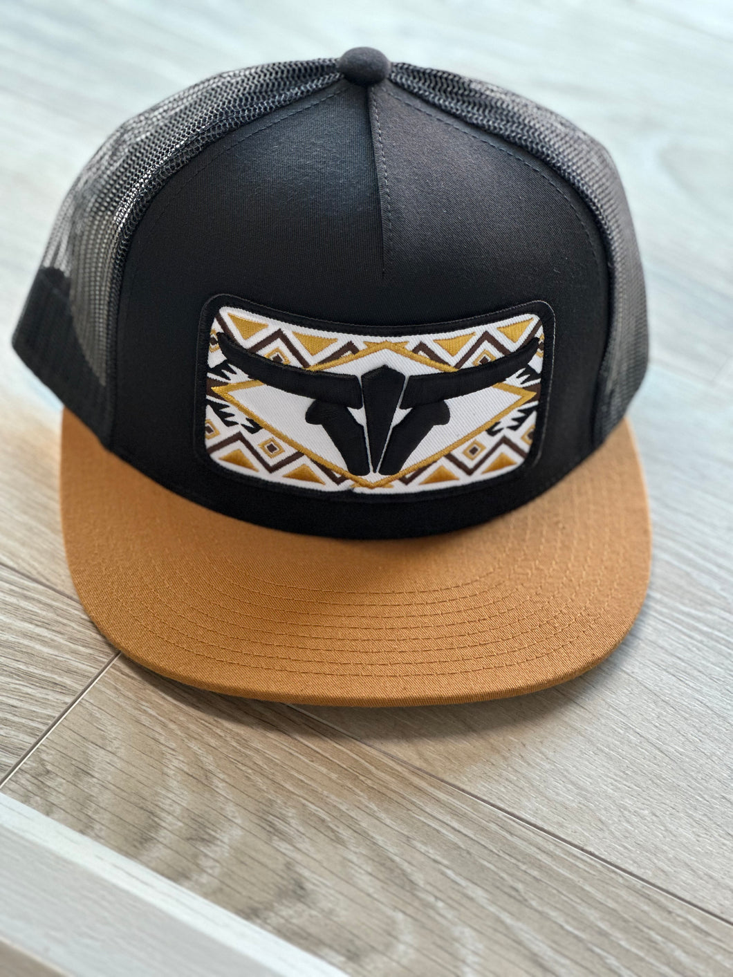 El Viejon/Camel Black Cap-Sonora