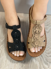 Load image into Gallery viewer, Women Sandals/Beige-Talent-08