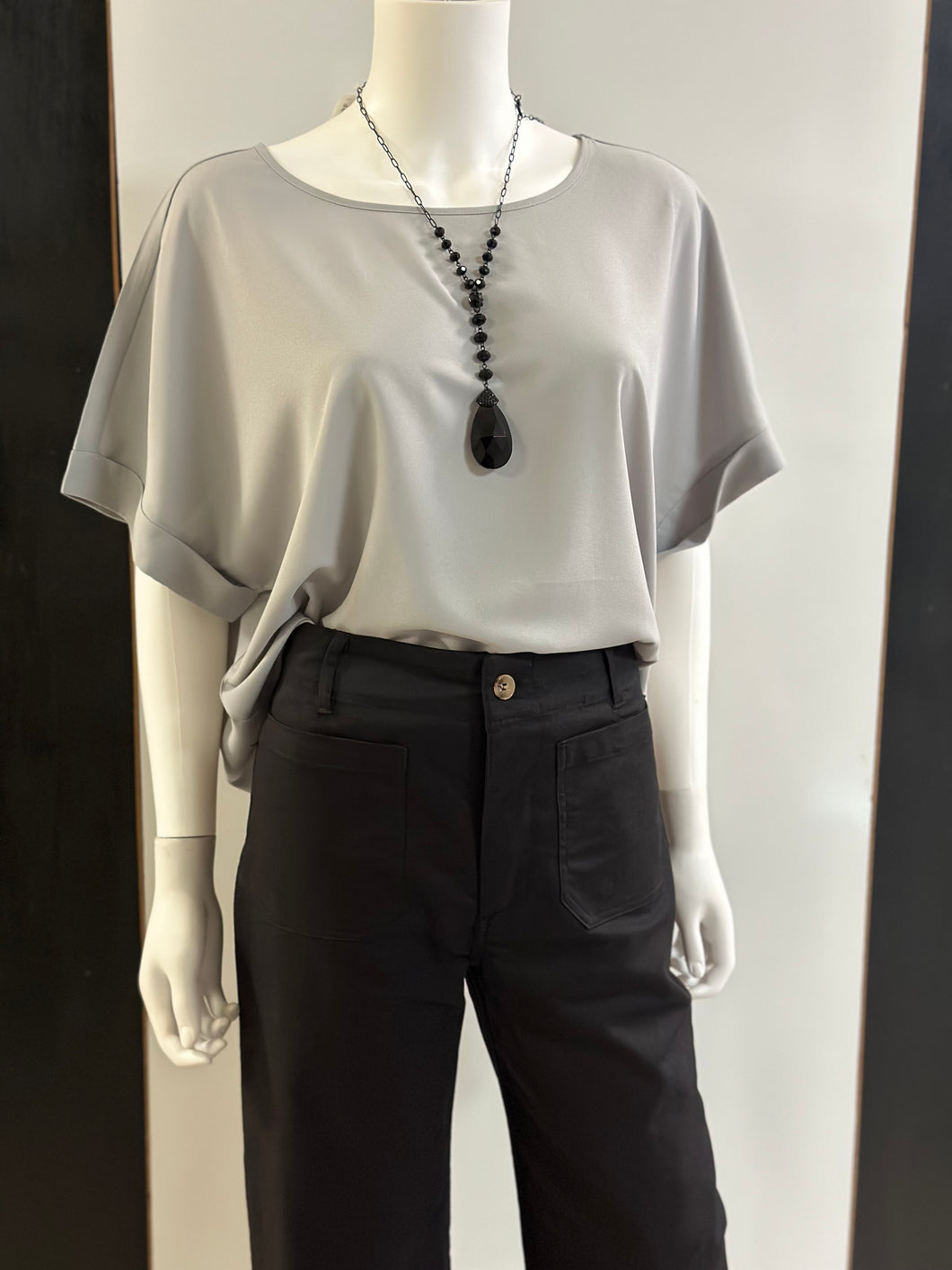 Women Plus Top/LT Grey-QT-3500XN