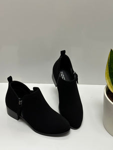 Women Boots/Black-Zayne