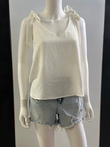 Women Top/Ivory-MN1807B