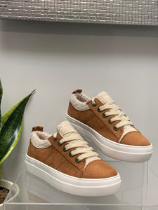 Sneakers/Tan-Endear